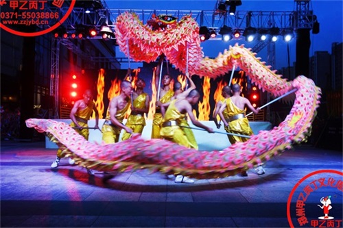 河南郑州大型舞龙舞狮演出活动策划公司年终客户答谢演出.JPG