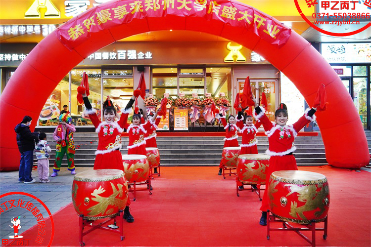 豪享来中西餐厅郑州大学店盛大开业庆典郑州舞狮队舞狮表演郑州鼓舞开场舞演出开业大吉开门红锣鼓队64.jpg 豪享来中西餐厅郑州大学店盛大开业庆典郑州舞狮队舞狮表演郑州鼓舞开场舞演出开业大吉开门红锣鼓队64.jpg