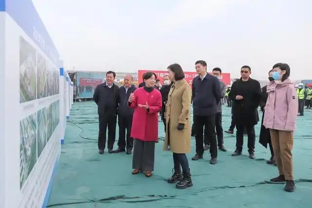 郑州市属10所高中建设项目集中开工仪式郑州重点项目开工奠基仪式奠基坑奠基石郑州庆典公司开工现场嘉宾展板02.jpg 郑州市属10所高中建设项目集中开工仪式郑州重点项目开工奠基仪式奠基坑奠基石郑州庆典公司开工现场嘉宾展板02.jpg